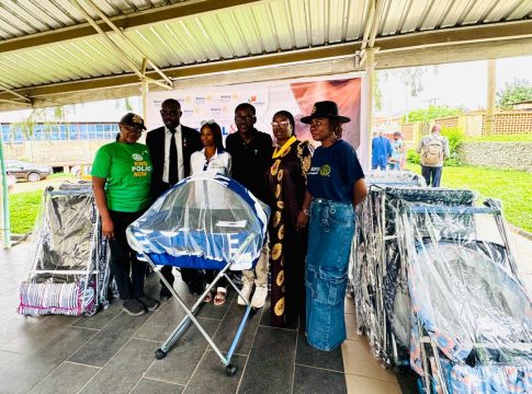 Rotary Club Donates Over 70 Baby Cot Beds, Gift Items To Mothers In Lagos Hospitals