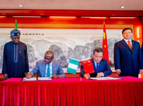 Gov. Sanwo-Olu Signs Landmark MoU With Chinese Construction Company