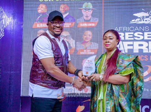 Daniel Nikisha Daniel Nikisha